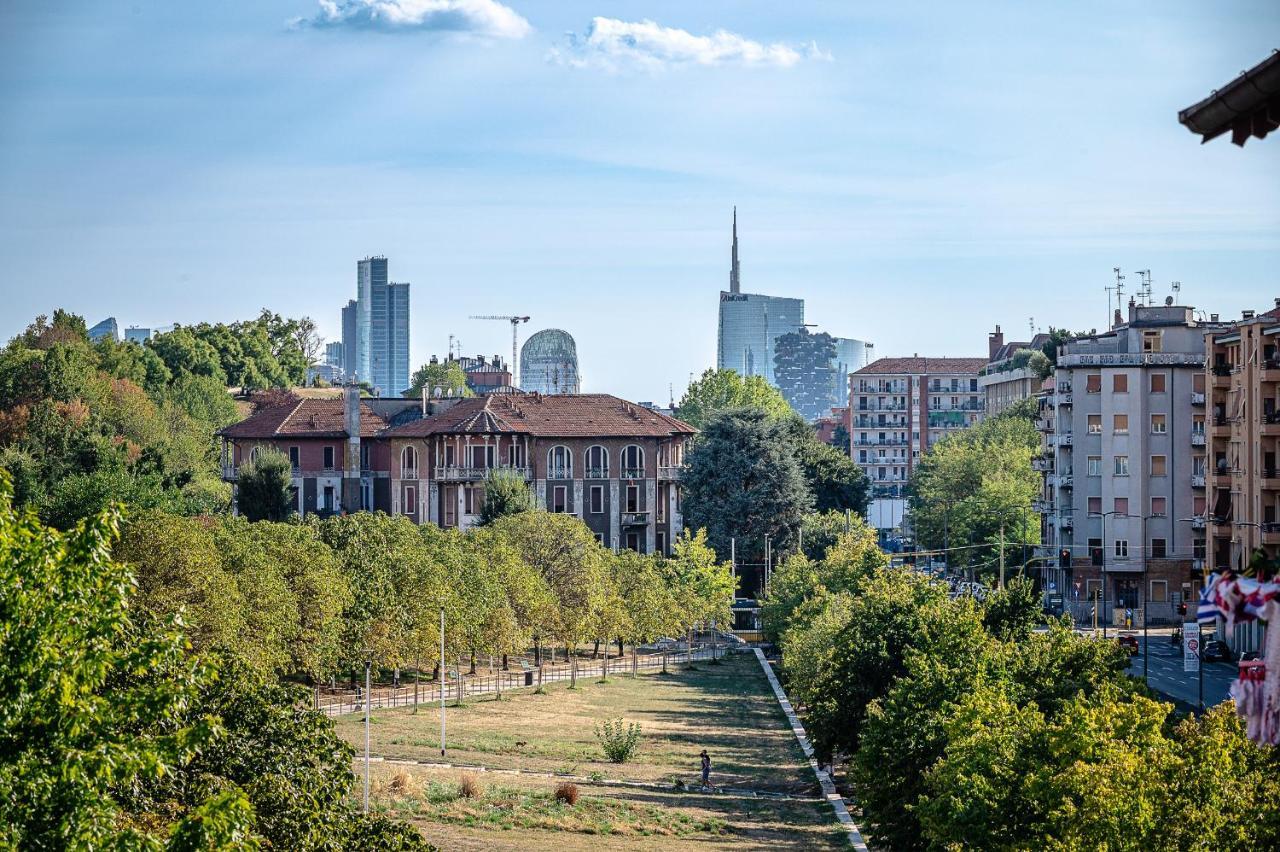 Design Suite In The Heart Of Bicocca University Milano Exterior foto